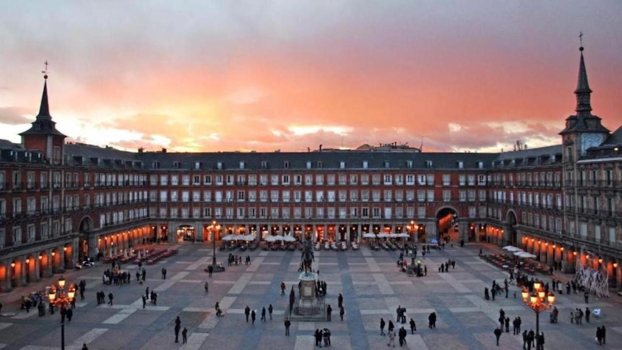 Ferienwohnung Alfonso XIII Madrid Exterior foto